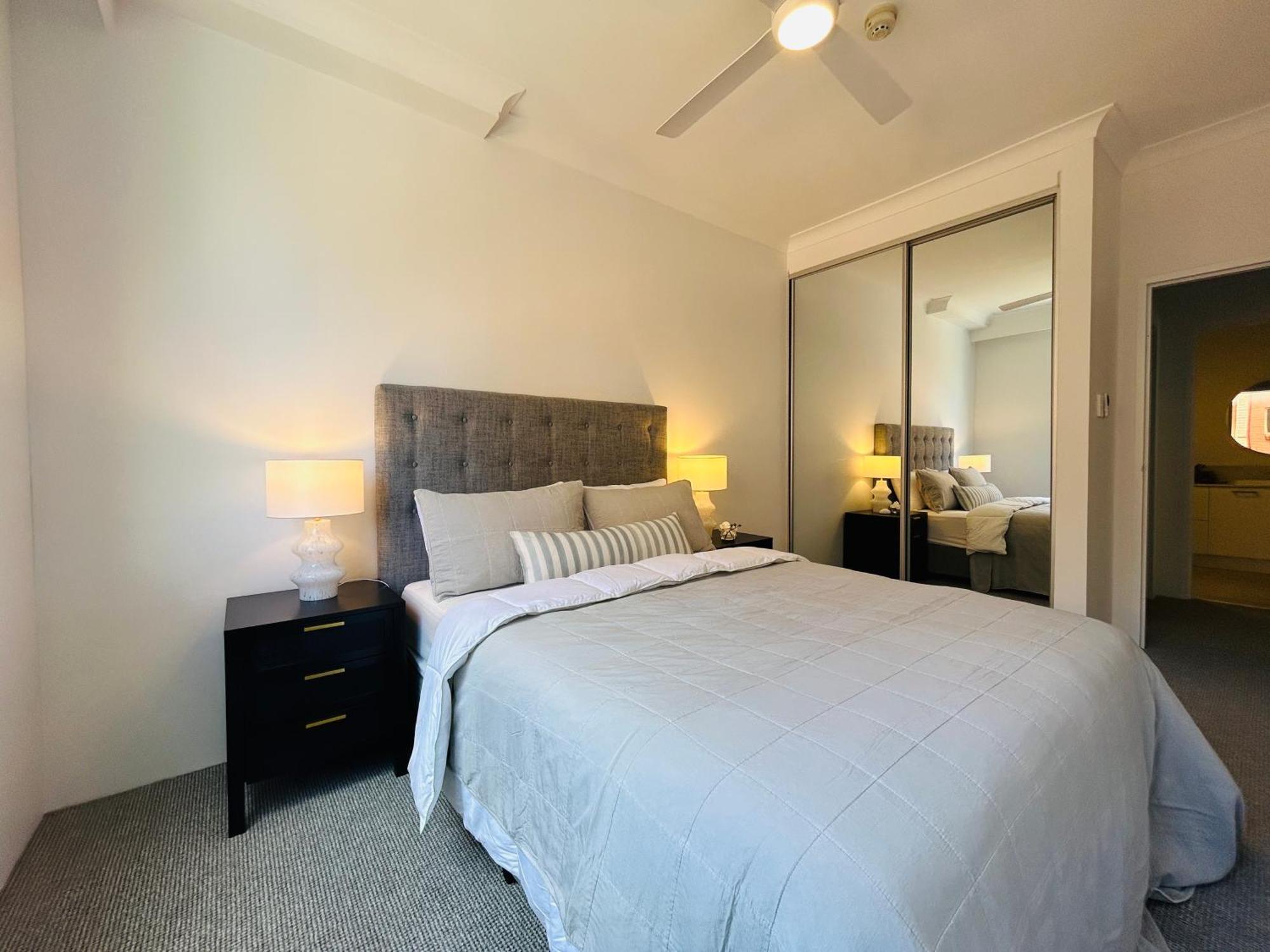 Apartment Kozyguru Camperdown Cozy 2-bed And Parking Sydney